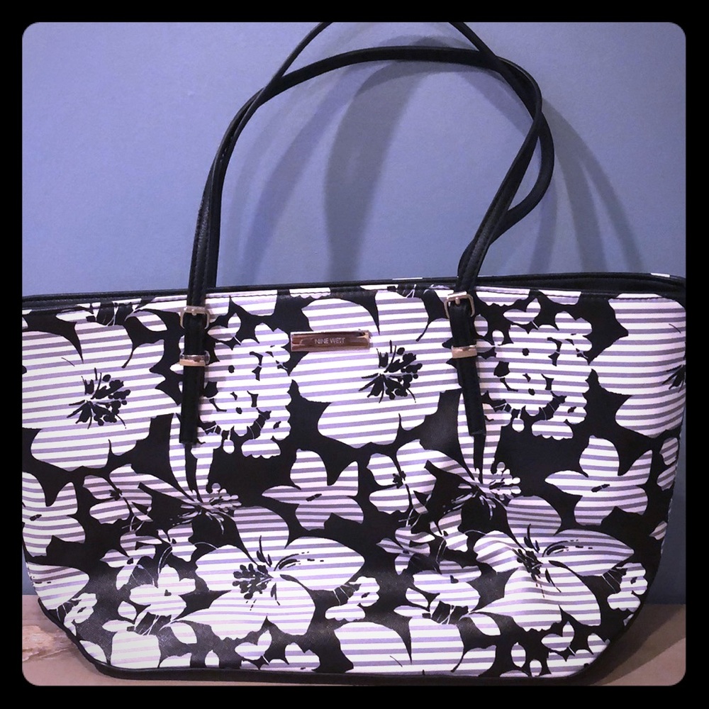 Nine West Shoulder Bag